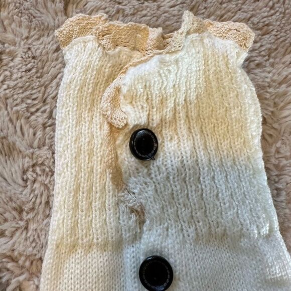Women's Cream Button Knit Leg Warmers NWOT - Picture 4 of 5